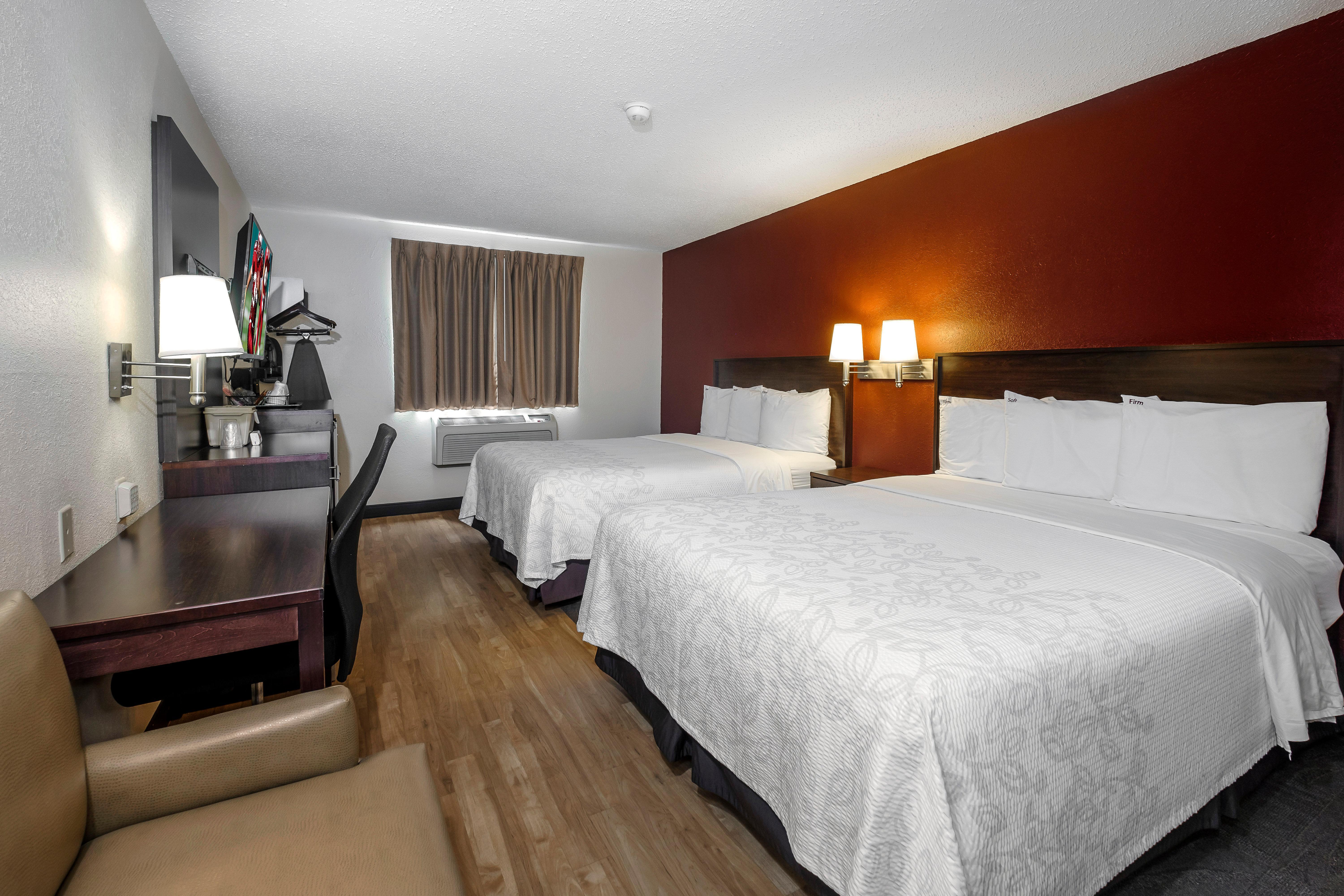 Red Roof Inn Plus+ & Suites Malone Exterior photo