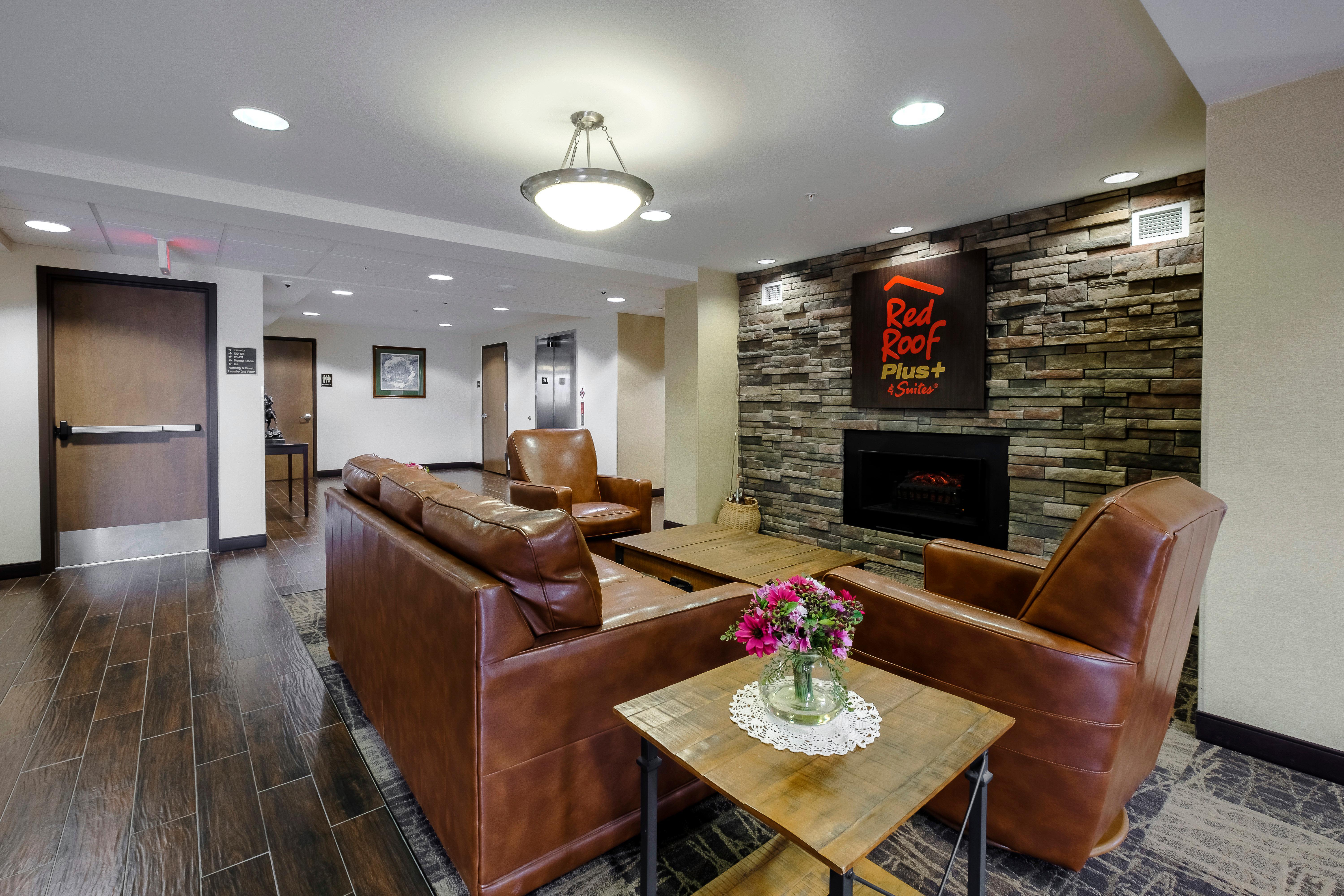 Red Roof Inn Plus+ & Suites Malone Exterior photo